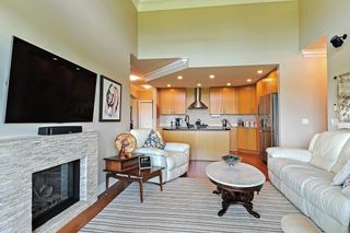 Photo 8: 306 16477 64 Avenue in Surrey: Cloverdale BC Condo for sale in "St. Andrews" (Cloverdale)  : MLS®# R2892805