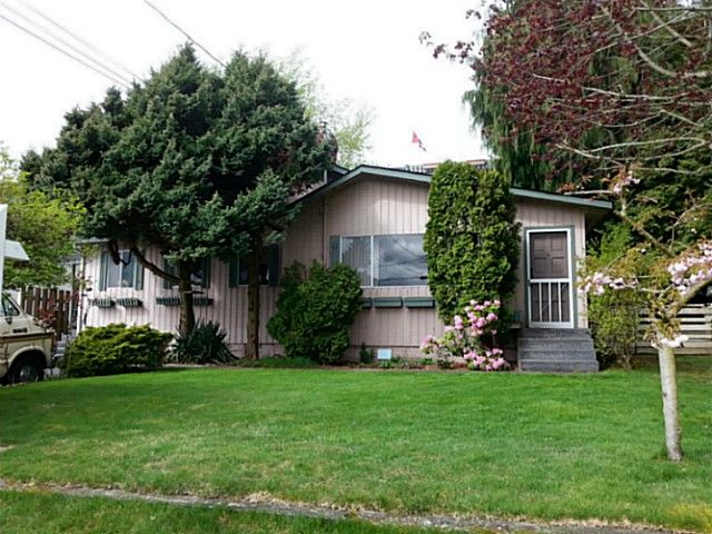 Main Photo: 1377 PARKER Street: White Rock House for sale (South Surrey White Rock)  : MLS®# F1409548