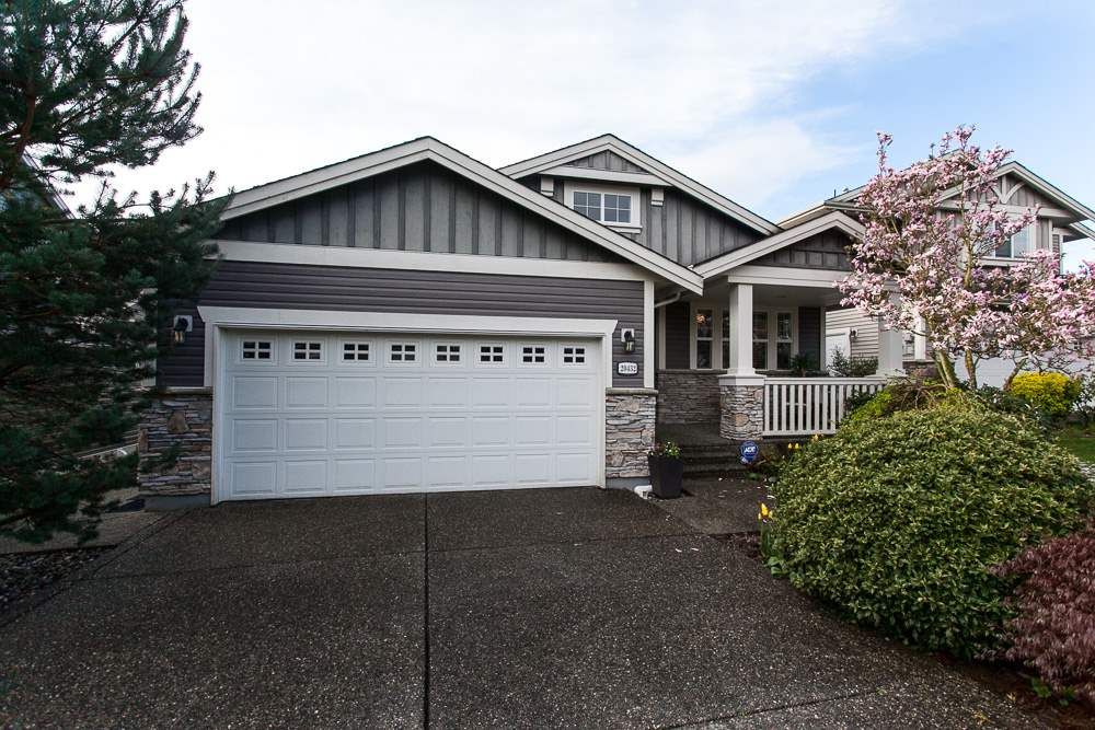 Main Photo: 20432 67B Avenue in Langley: Willoughby Heights House for sale in "The Gables" : MLS®# R2052019