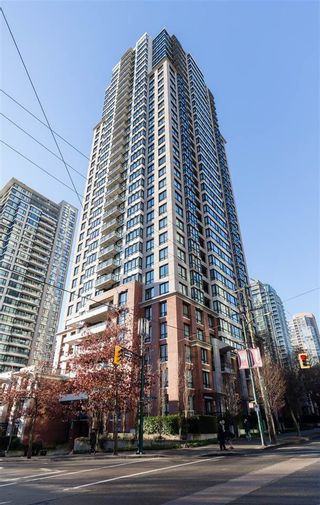 Photo 13: 1201 909 MAINLAND Street in Vancouver: Yaletown Condo for sale in "YALETOWN PARK II" (Vancouver West)  : MLS®# R2218452