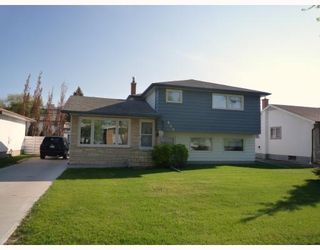Photo 1: 612 HARTFORD Avenue in WINNIPEG: West Kildonan / Garden City Residential for sale (North West Winnipeg)  : MLS®# 2909689