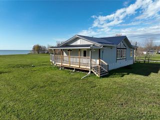 Photo 7: 133 Sugar Point Trail in Lundar: House for sale : MLS®# 202328925