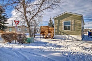 Photo 2: 105 9090 24 Street SE in Calgary: Riverbend Mobile for sale : MLS®# A2098503