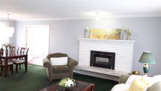 Photo 3: 10608 CONRAD Street in Chilliwack: Fairfield Island House for sale : MLS®# R2155196