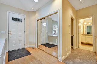 Photo 8: 10 1711 140 Street in Surrey: Crescent Bch Ocean Pk. Townhouse for sale in "Oceanwood" (South Surrey White Rock)  : MLS®# R2757106
