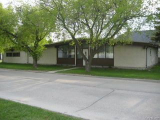 Photo 1: 152 Kildare Avenue in WINNIPEG: Transcona Residential for sale (North East Winnipeg)  : MLS®# 1513855