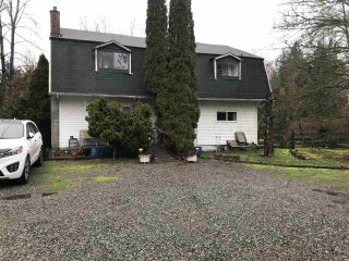 Photo 2: 25511 DEWDNEY TRUNK Road in Maple Ridge: Websters Corners House for sale in "Websters Corners" : MLS®# R2235966