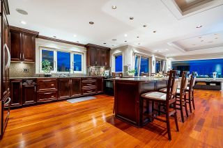 Photo 8: 1770 OTTAWA Place in West Vancouver: Ambleside House for sale : MLS®# R2705513