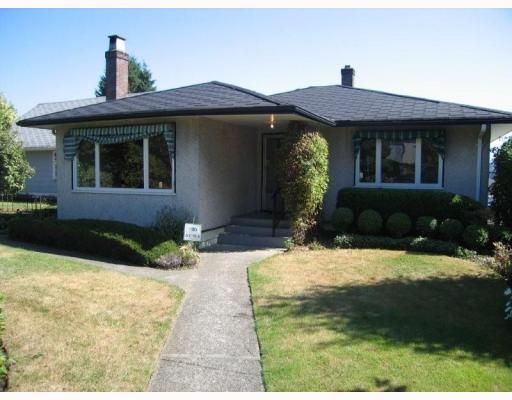 Main Photo: 907 KENT Street in New_Westminster: The Heights NW House for sale (New Westminster)  : MLS®# V778258