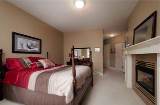 Photo 18: 356 SIGNATURE Court SW in Calgary: Signal Hill Semi Detached for sale : MLS®# C4220141
