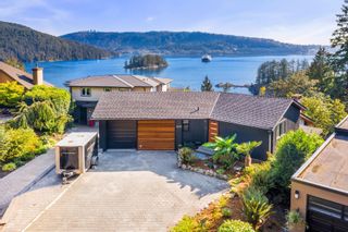 Photo 11: 1570 LOOK OUT Point in North Vancouver: Deep Cove House for sale : MLS®# R2738683
