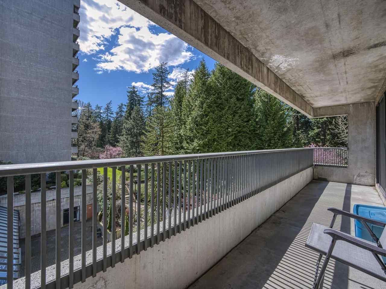 Main Photo: 307 4134 MAYWOOD Street in Burnaby: Metrotown Condo for sale in "PARK AVE TOWERS" (Burnaby South)  : MLS®# R2564266