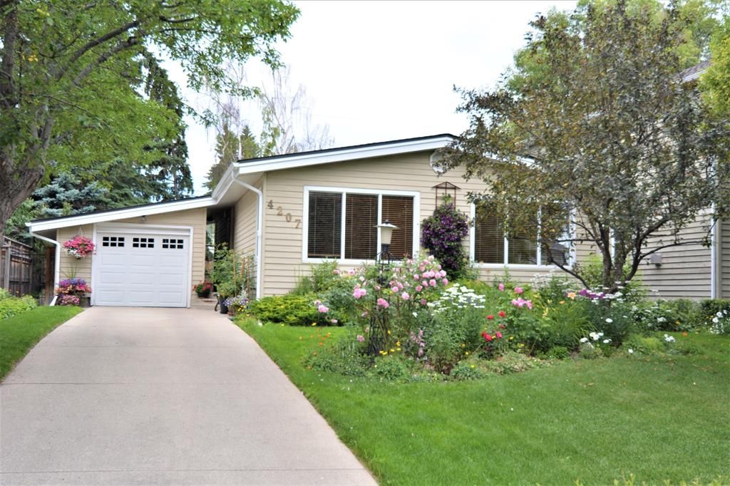 Main Photo: 4207 15 Street SW in Calgary: Altadore Detached for sale : MLS®# A1187763
