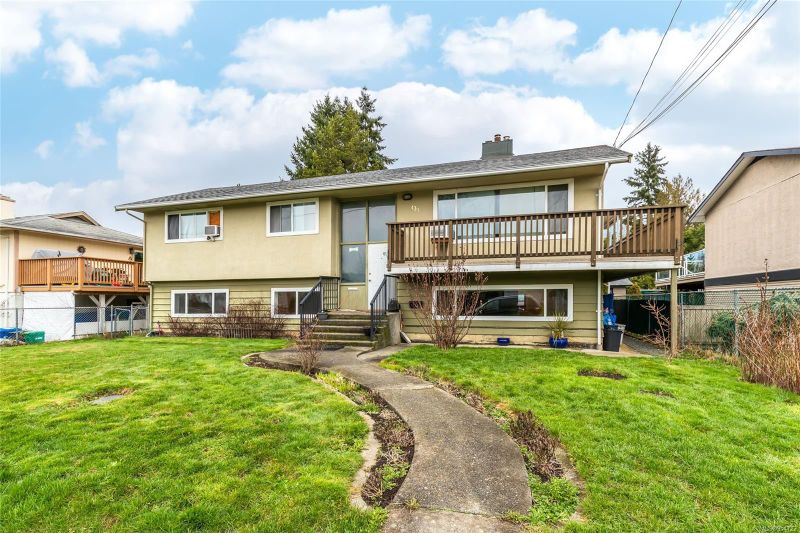 FEATURED LISTING: 432 Deering St Nanaimo