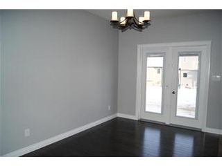 Photo 6: 631 Redwood Crescent: Warman Single Family Dwelling for sale (Saskatoon NW)  : MLS®# 381804