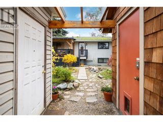 Photo 38: 746 Fuller Avenue in Kelowna: House for sale : MLS®# 10310051