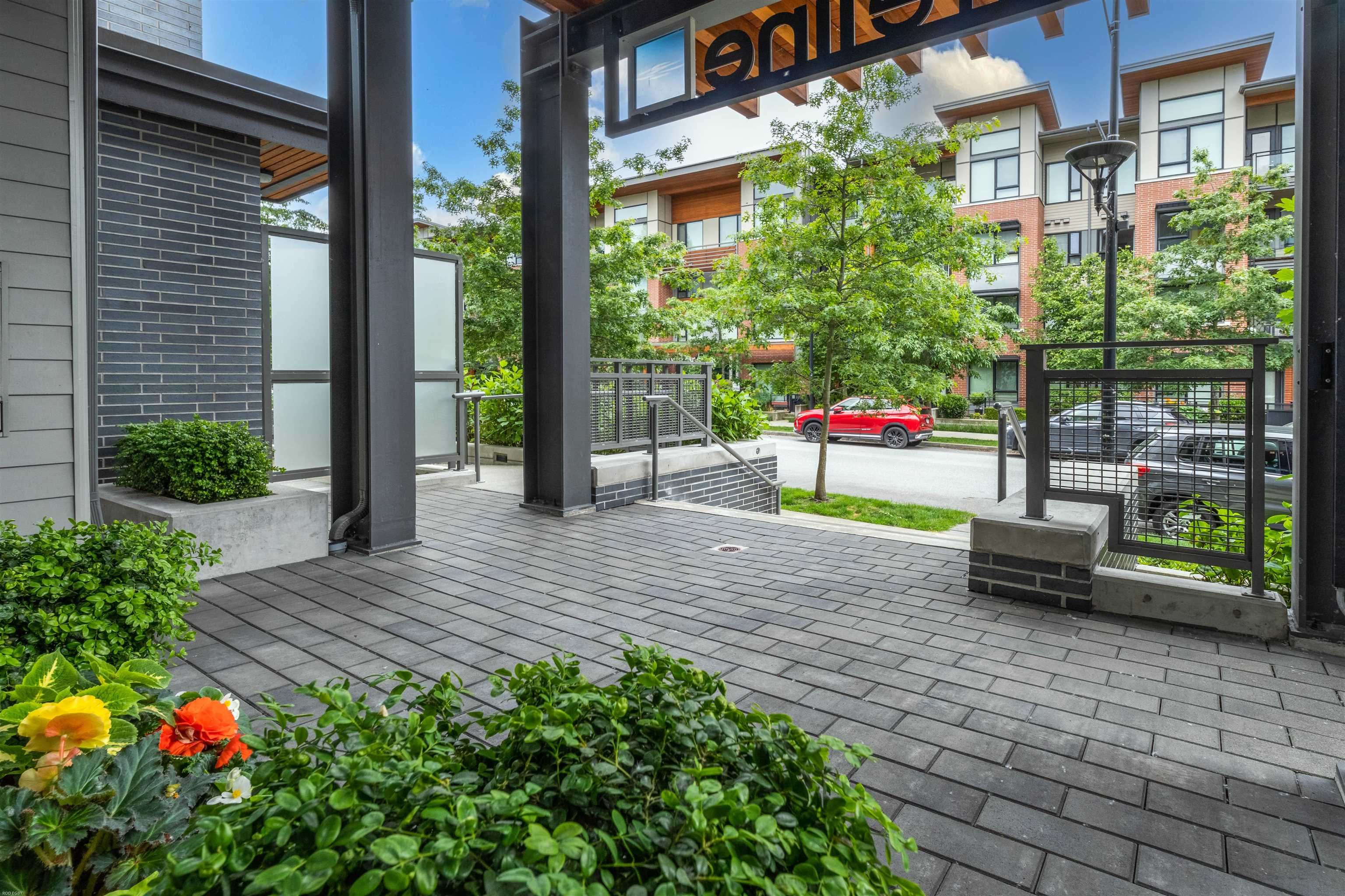 Main Photo: 217 3138 RIVERWALK Avenue in Vancouver: South Marine Condo for sale (Vancouver East)  : MLS®# R2703200