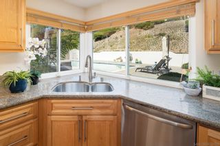 Photo 14: DEL CERRO House for sale : 4 bedrooms : 7931 Laurelridge in San Diego