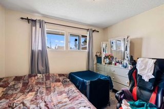 Photo 16: 3110 40 Street SW in Calgary: Glenbrook Detached for sale : MLS®# A2127587