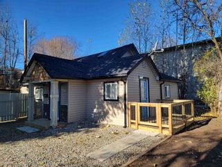 Photo 3: 405 Elliott Street, Quesnel. Investors and first time home buyers take notes! Two separate 3 bedroom units are completely renovated.