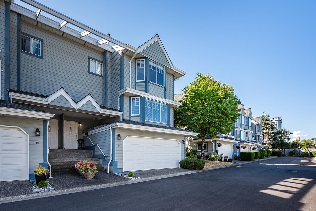 Main Photo: 115 28 RICHMOND Street in New Westminster: Fraserview NW Townhouse for sale : MLS®# R2603835