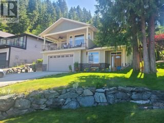 Photo 1: #7 2592 Alpen Paradies Road, in Blind Bay: House for sale : MLS®# 10279104