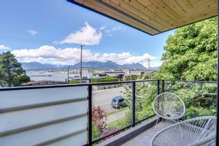 Photo 5: 306 2336 WALL Street in Vancouver: Hastings Condo for sale in "Harbour Shores" (Vancouver East)  : MLS®# R2703341