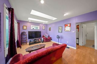 Photo 4: 2012 EIGHTH Avenue in New Westminster: Connaught Heights House for sale : MLS®# R2839337