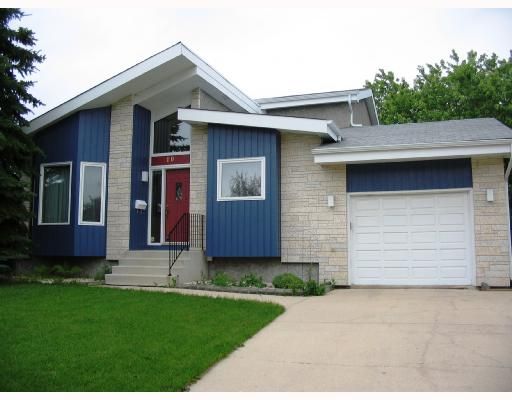 Main Photo: 10 KINSBOURNE GREEN Crescent in WINNIPEG: St Vital Residential for sale (South East Winnipeg)  : MLS®# 2813106