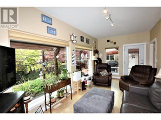 Photo 30: 585 Nighthawk Avenue in Vernon: House for sale : MLS®# 10306020