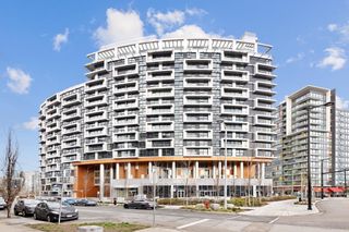 Photo 1: 707 1768 COOK Street in Vancouver: False Creek Condo for sale in "Avenue One" (Vancouver West)  : MLS®# R2784962