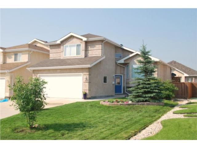 Main Photo: 117 STRONGBERG Drive in WINNIPEG: North Kildonan Residential for sale (North East Winnipeg)  : MLS®# 1012829