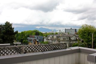Photo 15: 1749 MAPLE Street in Vancouver: Kitsilano Townhouse for sale (Vancouver West)  : MLS®# V1126150