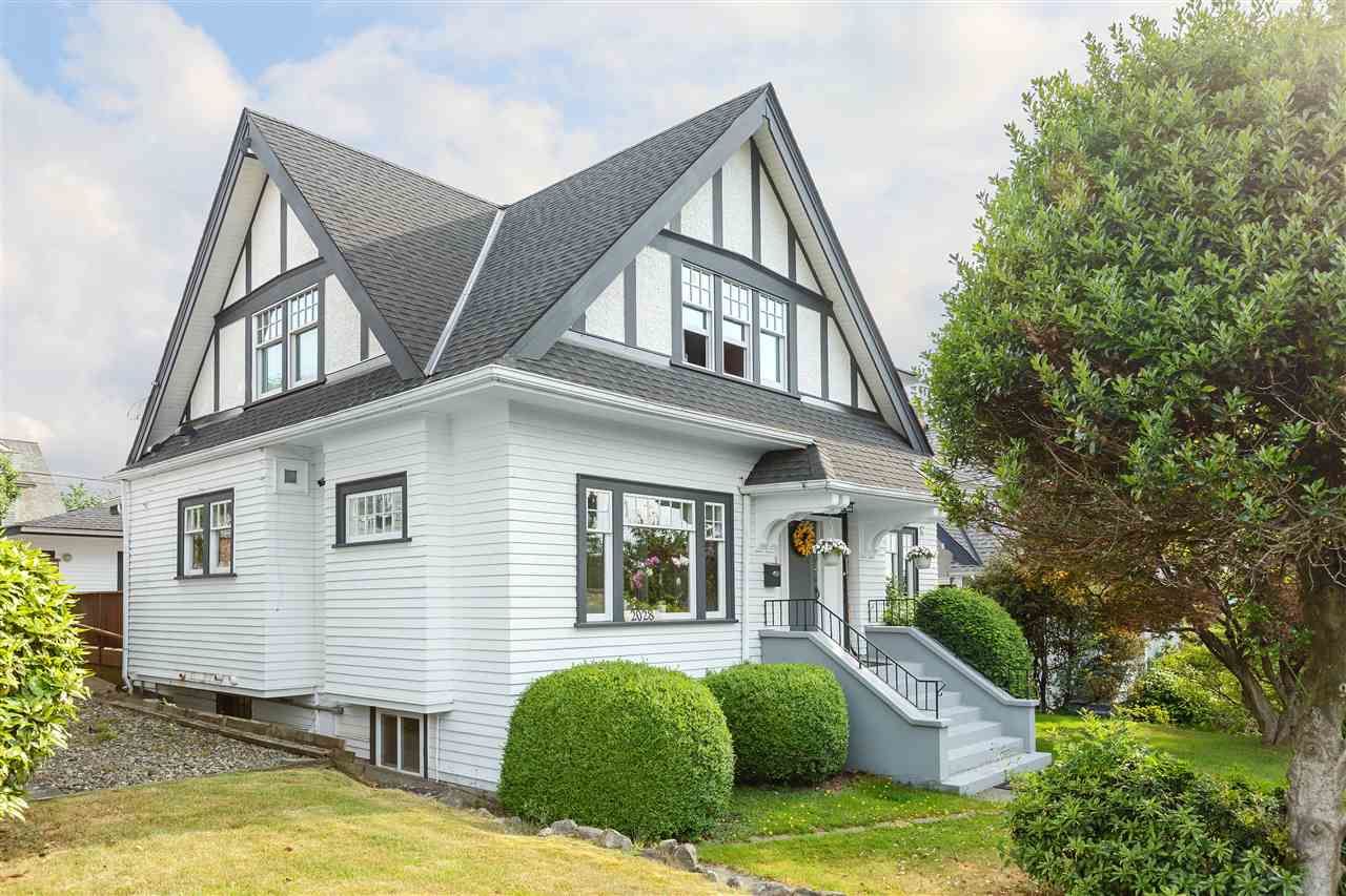 Main Photo: 2028 W 35TH Avenue in Vancouver: Quilchena House for sale (Vancouver West)  : MLS®# R2278084