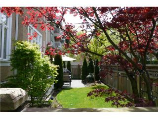 Photo 10: 698 W 13TH Avenue in Vancouver: Fairview VW Townhouse for sale in "HEATHER CROSSING" (Vancouver West)  : MLS®# V823692