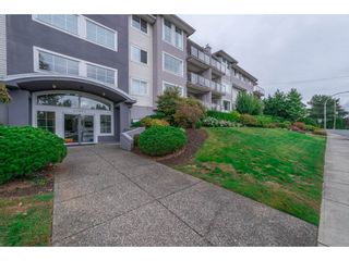 Photo 1: 102 33599 2ND Avenue in Mission: Mission BC Condo for sale : MLS®# R2208471