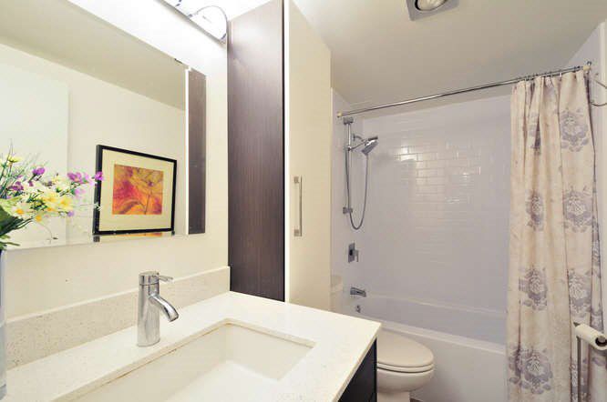 Photo 10: Photos: 206 8040 BLUNDELL Road in Richmond: Garden City Condo for sale in "BLUNDELL PLACE" : MLS®# V1139554