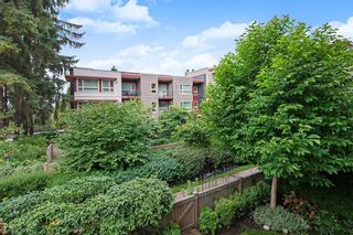 Photo 18: 108 139 W 22ND Street in North Vancouver: Central Lonsdale Condo for sale in "Anderson Walk" : MLS®# R2402115