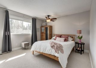 Photo 15: 8963 Bay Ridge Drive SW in Calgary: Bayview Detached for sale : MLS®# A1216830