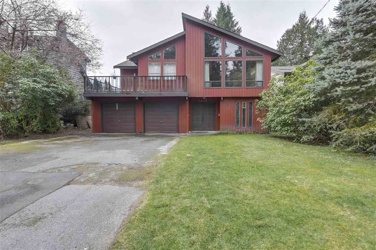 Located on a quiet street with a cul de sac that leads to Lynn Valley Canyon Park.