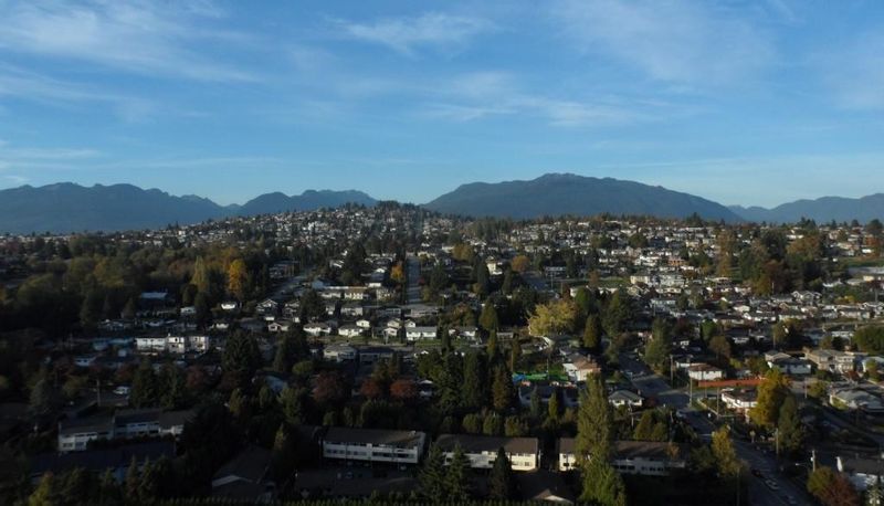 FEATURED LISTING: 2701 - 5611 GORING Street Burnaby