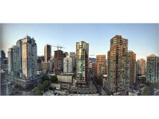 Photo 1: 2403 939 Homer Street in Vancouver: Yaletown Condo for sale (Vancouver West)  : MLS®# V1117078