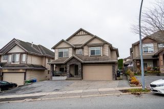 Photo 2: 3479 THURSTON Place in Abbotsford: Abbotsford West House for sale : MLS®# R2836534