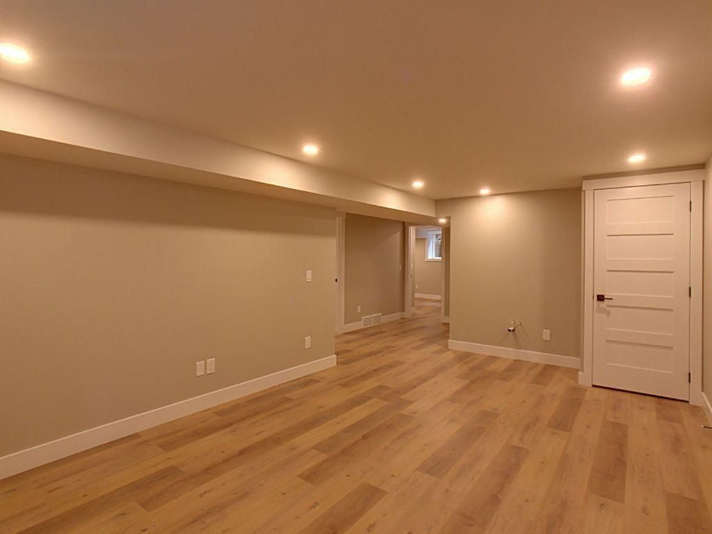 Photo 20: Photos: 30 Westwood Drive SW in Calgary: Westgate Detached for sale : MLS®# A1039725