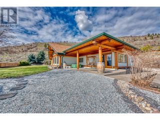 Photo 16: 6690 Goose Lake Road in Vernon: House for sale : MLS®# 10308372