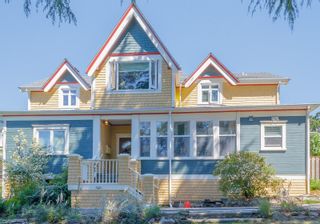 Photo 2: 1246 Montrose Ave in Victoria: Vi Hillside Multi Family for sale : MLS®# 879751