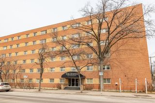 Photo 1: 306 565 Corydon Avenue in Winnipeg: Crescentwood Condominium for sale (1B)  : MLS®# 202225868