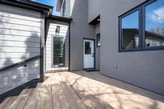 Photo 33: 383 Beaverbrook Street in Winnipeg: River Heights Residential for sale (1C)  : MLS®# 202312558