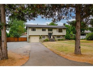 Photo 1: 9251 SMITH Place in Langley: Fort Langley House for sale in "Fort Langley" : MLS®# R2719279