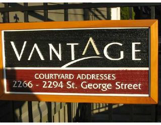 Photo 1: 2268 ST GEORGE Street in Vancouver: Mount Pleasant VE Townhouse for sale in "THE VANTAGE" (Vancouver East)  : MLS®# V691116